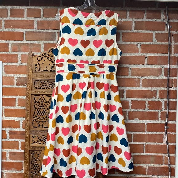 ModCloth surely sweet heart print vneck sleeveless dress side zipper cottonpoly. - Picture 11 of 13